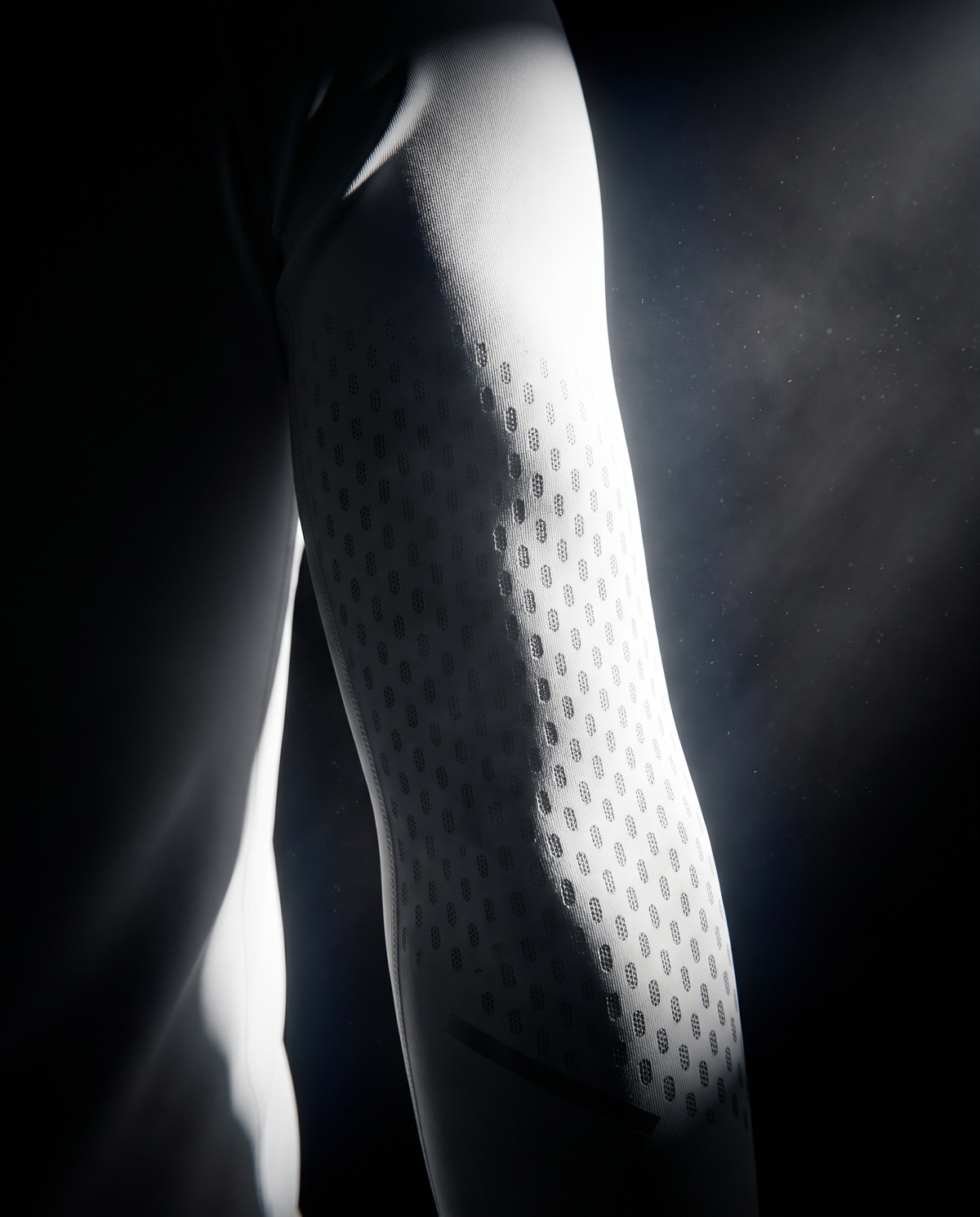 Eclipse LS — Chapter 001: One Sun